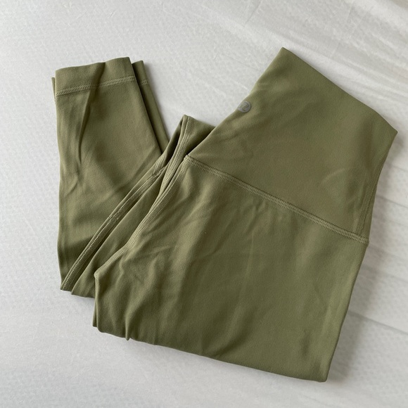 Lululemon Aligns - Picture 3 of 6